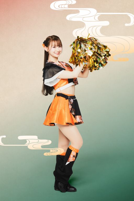 全身 茂木みなみ